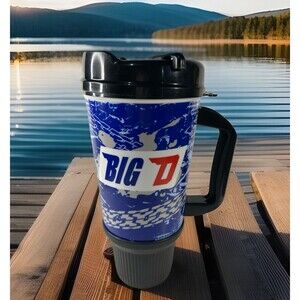 Whirley -BIG D- Blue 32oz Plastic TRAVEL TUMBLER - EUC US Made